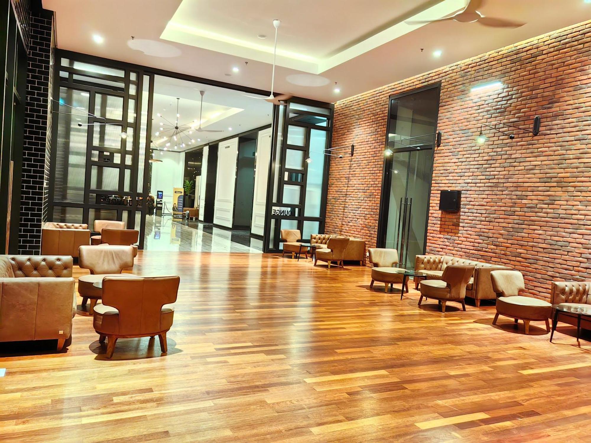 Chamber Kl By Lumina *