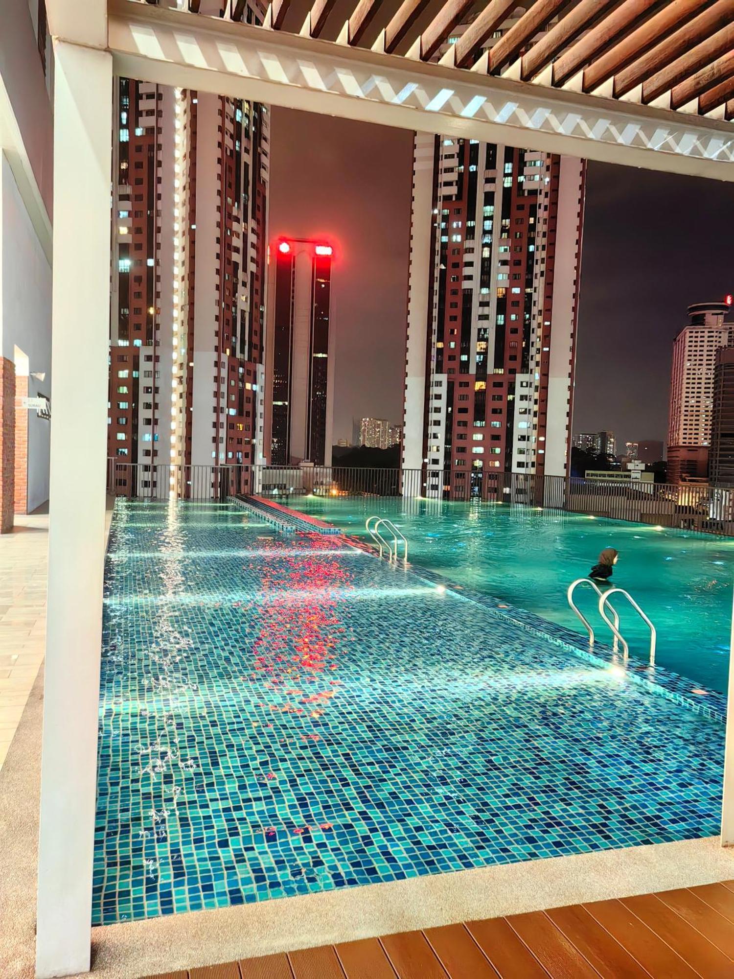 Chamber Kl By Lumina