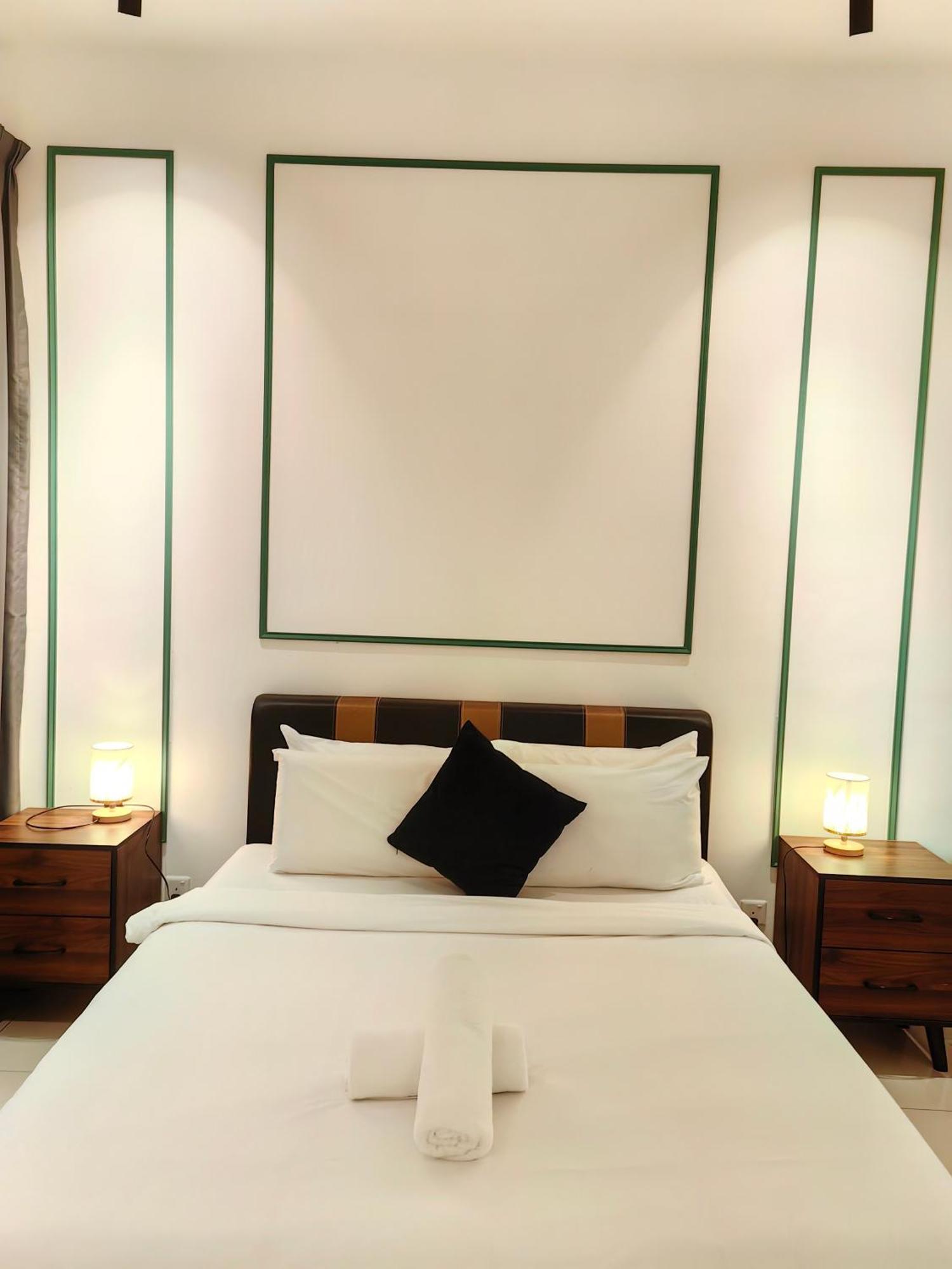 Apartment Chamber Kl By Lumina *
