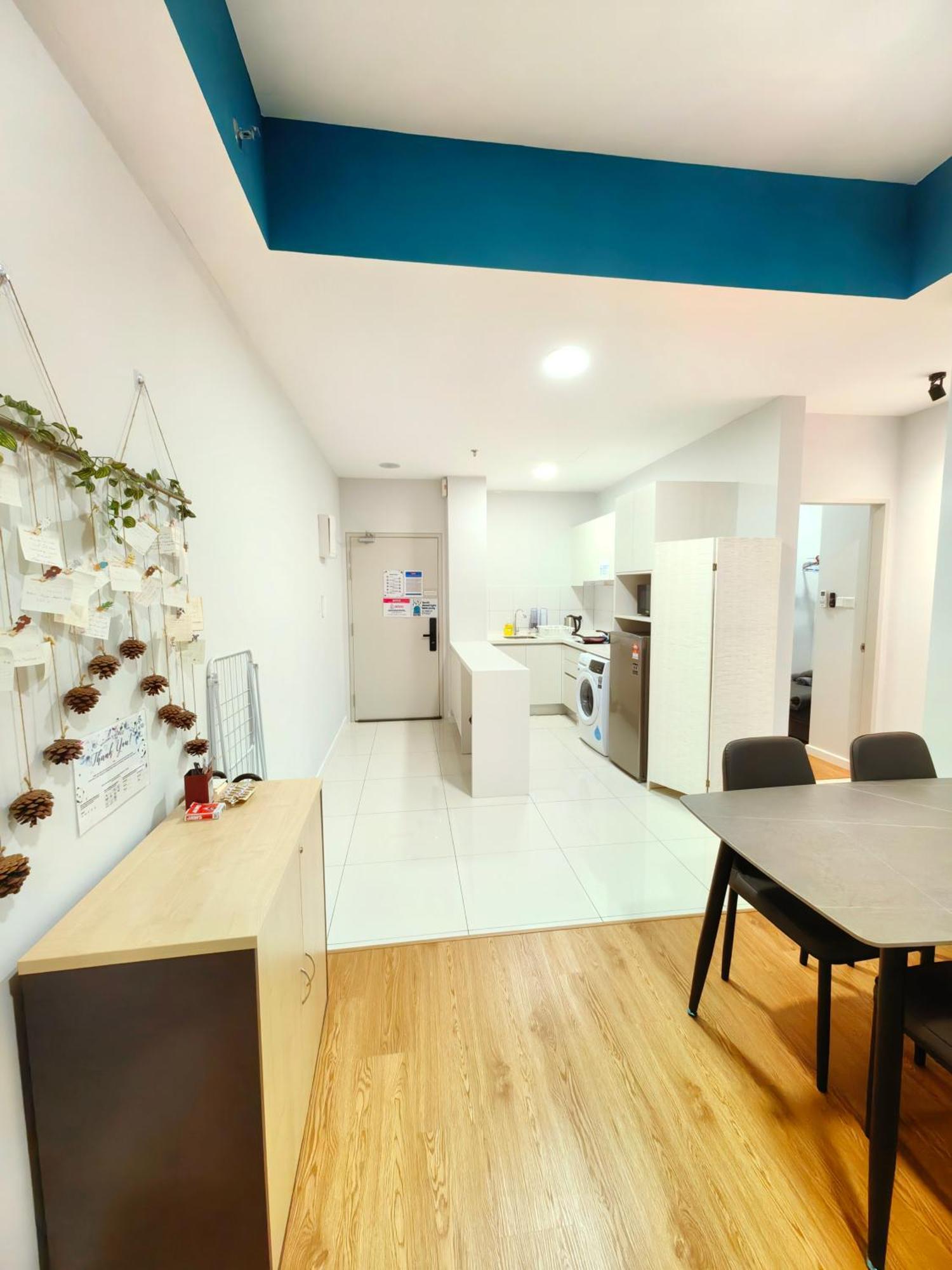 Apartment Chamber Kl By Lumina
