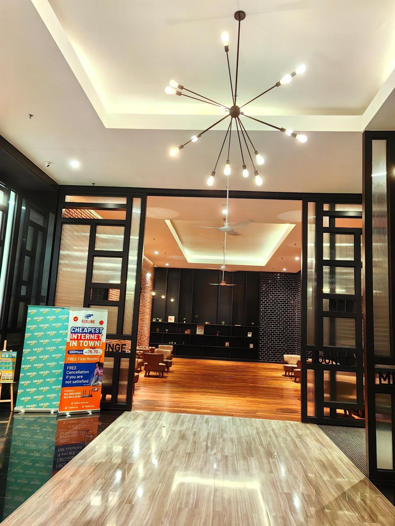 Apartment Chamber Kl By Lumina *